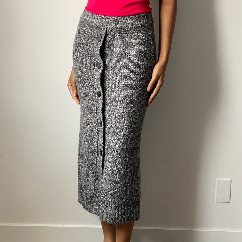 Zara Grey Knit Button-Down Skirt